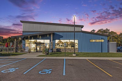 /international/us/10441-stadium-drive-kalamazoo-mi-110100123821/