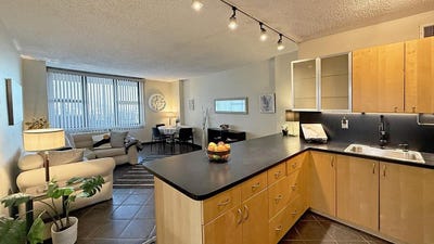 /international/us/380-mountain-rd-union-city-nj-110108919162/