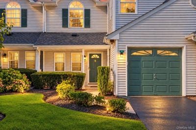 /international/us/3-plantation-drive-hauppauge-ny-110110195422/