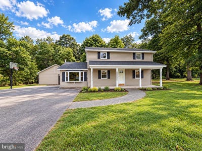 /international/us/271-s-main-street-bendersville-pa-110120090574/