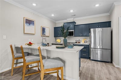 /international/us/1020-ashworth-way-suffolk-va-110120118670/