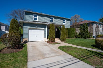 /international/us/2386-hampton-avenue-seaford-ny-110108097896/