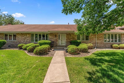 /international/us/orland-park-il-110108902886/