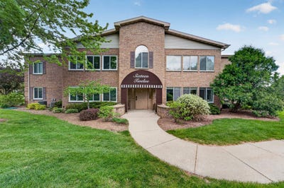 /international/us/1612-s-golf-glen-madison-wi-110108129494/