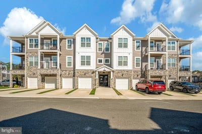 /international/us/19-artemisia-way-stafford-va-110120808409/