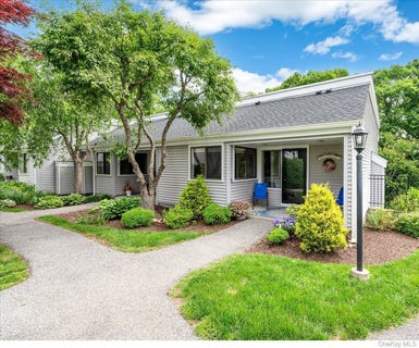 /international/us/91-heritage-hills-somers-ny-110108569080/