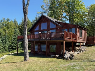 /international/us/n3704-e-cisco-lake-rd-watersmeet-mi-110109621296/