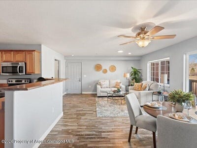 /international/us/433-riverview-drive-new-castle-co-110106672464/