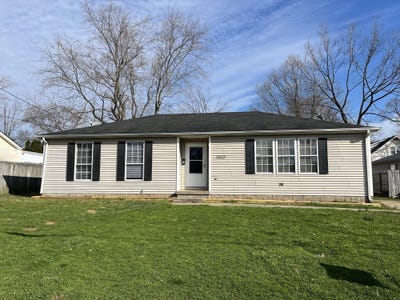 /international/us/1603-glover-avenue-lexington-ky-110107957173/