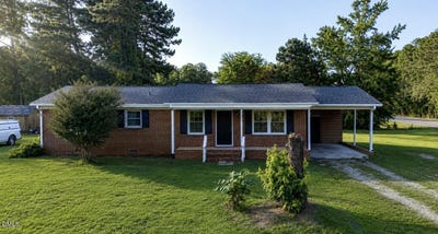 /international/us/1002-northview-drive-sanford-nc-110108466876/