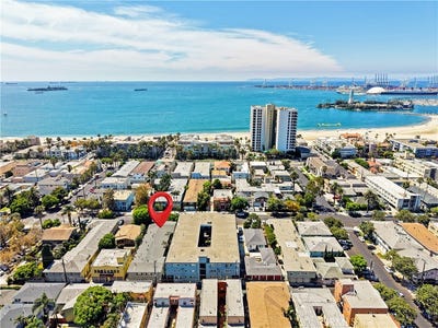 /international/us/1405-e-1st-long-beach-ca-110119611586/