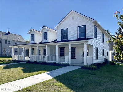 /international/us/3630-menlo-road-shaker-heights-oh-110102391998/