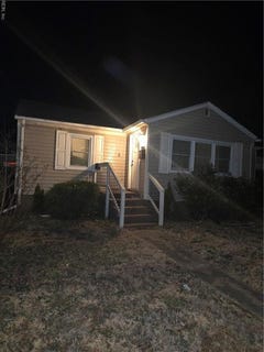 /international/us/215-wellons-street-suffolk-va-110105782186/