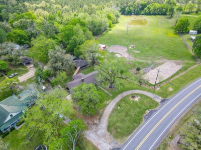 /international/us/209-camden-road-chester-tx-110107208543/