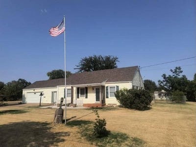 /international/us/800-east-broadway-fairview-ok-110120106472/