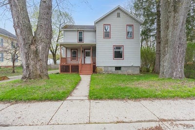 /international/us/963-main-street-locke-ny-110107514287/
