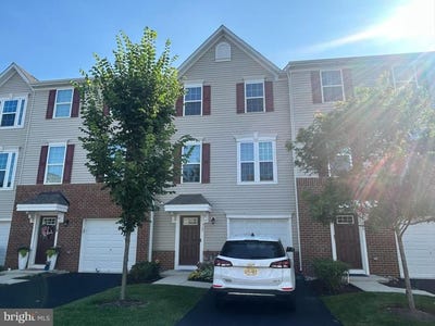 /international/us/121-nathan-drive-cinnaminson-nj-110100878665/