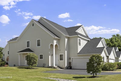 /international/us/1-milner-court-albany-ny-110108874130/