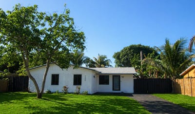 /international/us/7708-sw-9th-street-north-lauderdale-fl-110107931092/