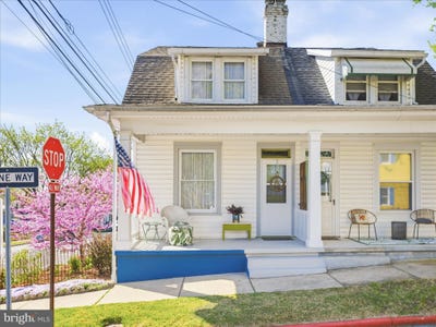 /international/us/14-s-high-street-funkstown-md-110107075082/