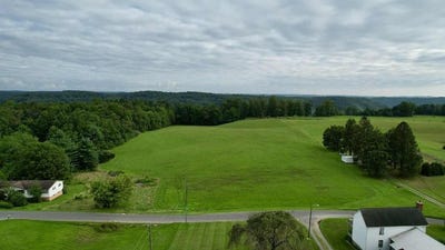 /international/us/stonewall-road-piney-view-wv-110101519113/