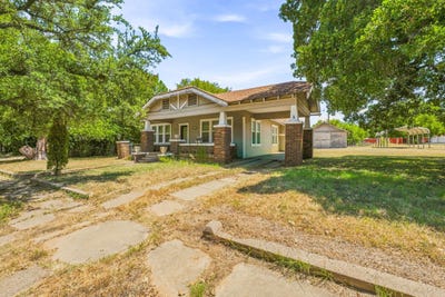 /international/us/125-s-bell-street-de-leon-tx-110110278897/
