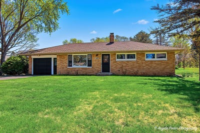 /international/us/3605-anne-street-mchenry-il-110108302123/