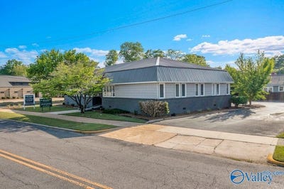 /international/us/427-s-4th-street-gadsden-al-110098752349/
