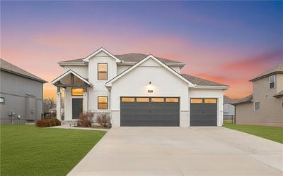 /international/us/1225-hillmann-lane-warrensburg-mo-110105415729/
