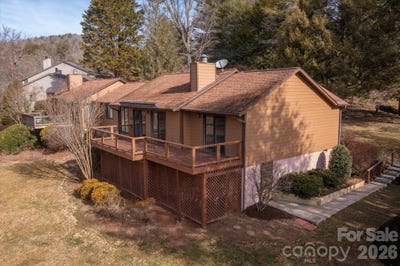 /international/us/38-eagle-run-brevard-nc-110106696215/