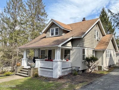 /international/us/406-welwood-avenue-hawley-pa-110107038224/