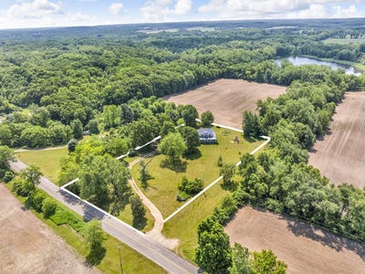 /international/us/6375-buckman-road-hanover-mi-110098354799/