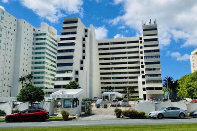 /international/us/pr-187-cond-mar-de-isla-verde-carolina-pr-110107874198/