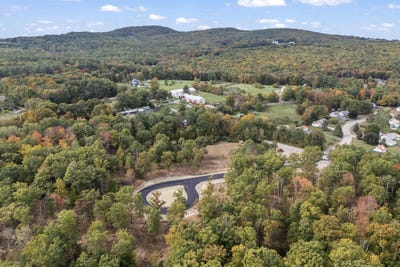 /international/us/ridge-terrace-lot-7-north-berwick-me-110107434804/
