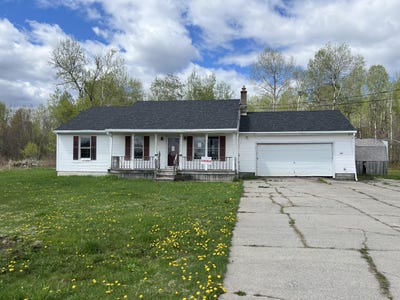 /international/us/305-larue-rd-massena-ny-110103395822/
