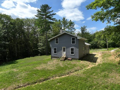 /international/us/21-coolidge-road-dixfield-me-110105510968/