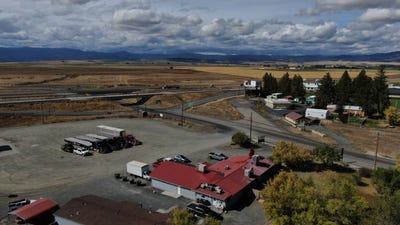 /international/us/975-2nd-street-north-powder-or-110102758623/