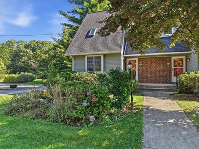 /international/us/125-smith-avenue-smithfield-ri-110120148223/
