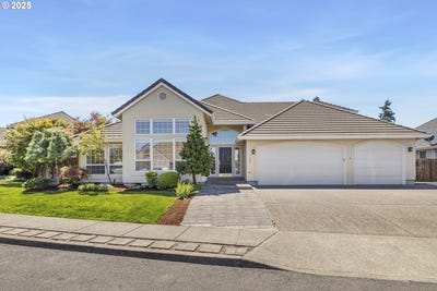 /international/us/1947-ne-21st-ave-canby-or-110101338376/?lang=en