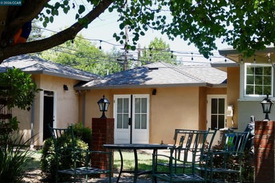 /international/us/2591-walnut-blvd-walnut-creek-ca-110108825860/