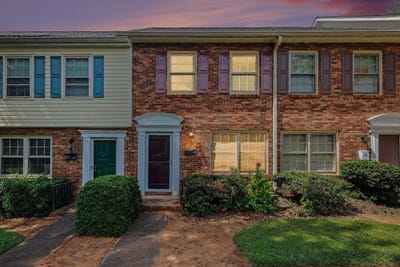 /international/us/1446-dover-road-spartanburg-sc-110109041922/