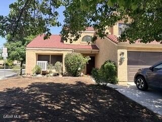 /international/us/44322-fenner-avenue-lancaster-ca-110108232878/