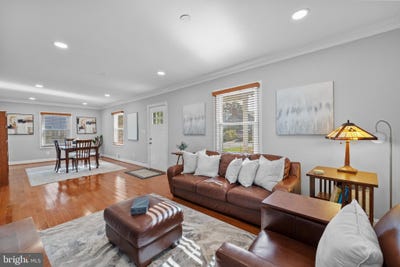 /international/us/2911-brook-drive-falls-church-va-110100766183/