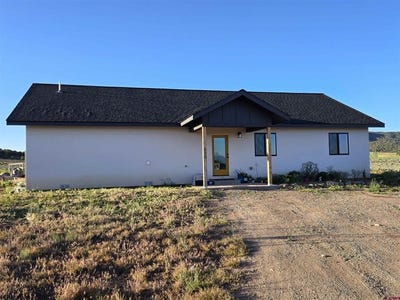 /international/us/630-county-road-311-ignacio-co-110108416564/
