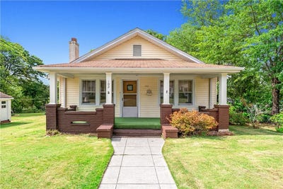 /international/us/102-robinson-avenue-easley-sc-110107796643/