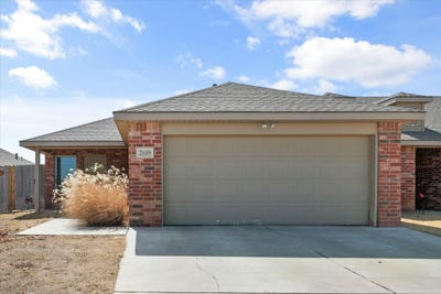 /international/us/2619-113th-street-lubbock-tx-110097696312/