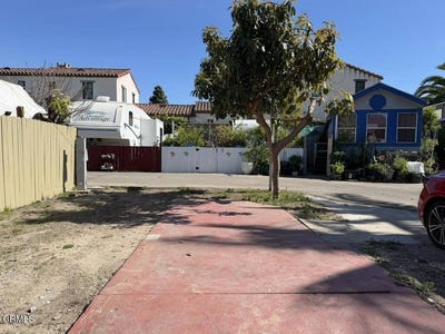 /international/us/4725-9th-street-carpinteria-ca-110108491384/