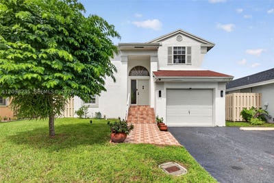 /international/us/10747-nw-37th-pl-sunrise-fl-110110404174/