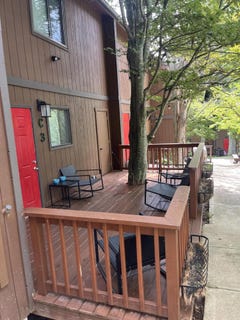 /international/us/145-s-state-park-road-jamestown-ky-110109621385/