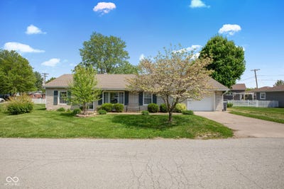 /international/us/1330-zelda-street-noblesville-in-110107536151/
